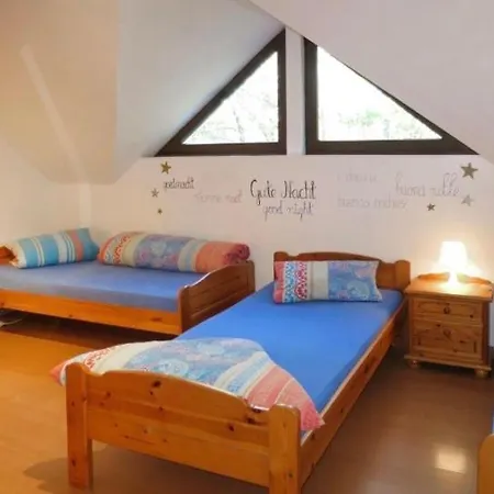 NringRooms Exit-Breidscheid Adenau Zimmer foto